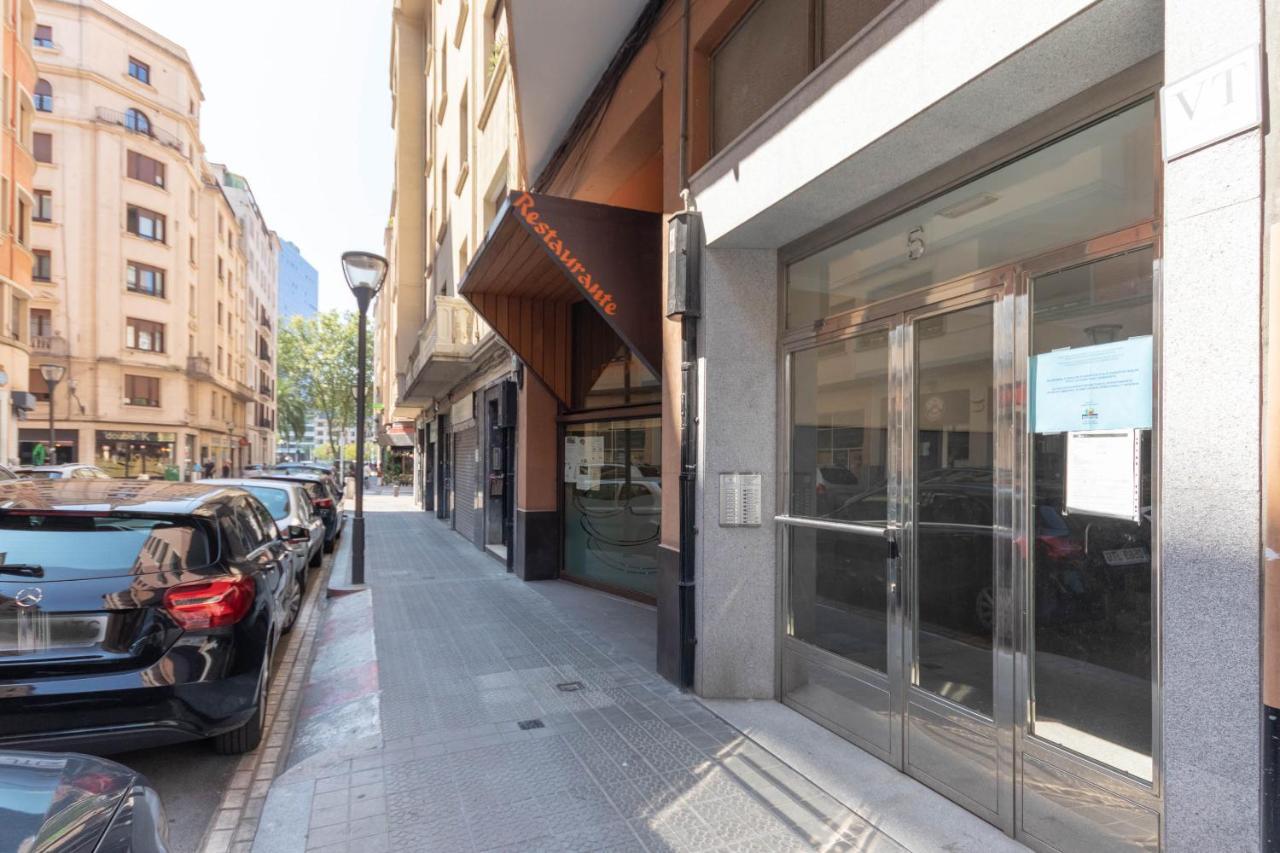 Central And Charming - Guggenheim & Old Town Bilbao Exterior photo